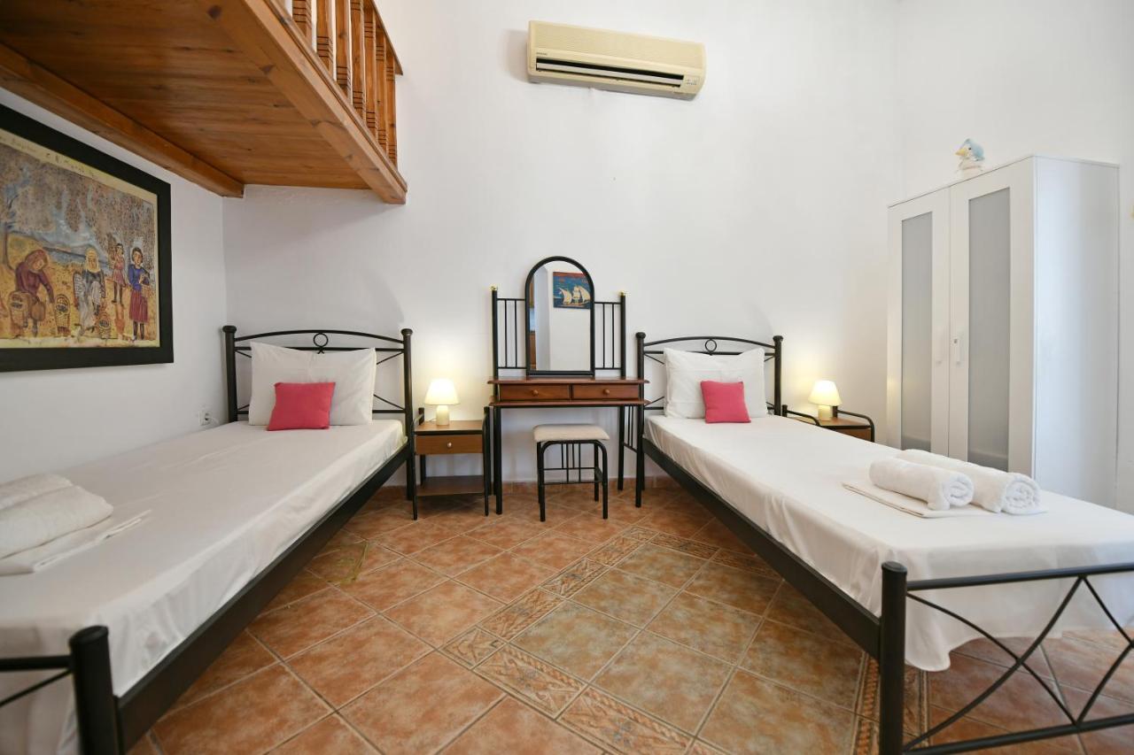 Villa Maria'S House à Hydra  Extérieur photo