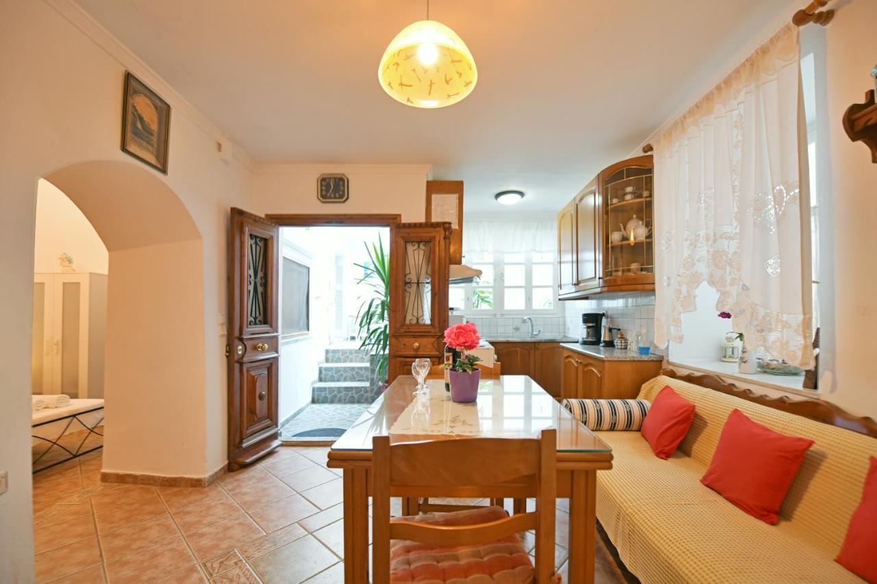 Villa Maria'S House à Hydra  Extérieur photo