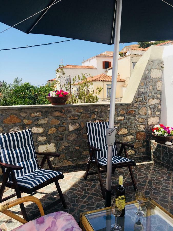 Villa Maria'S House à Hydra  Extérieur photo